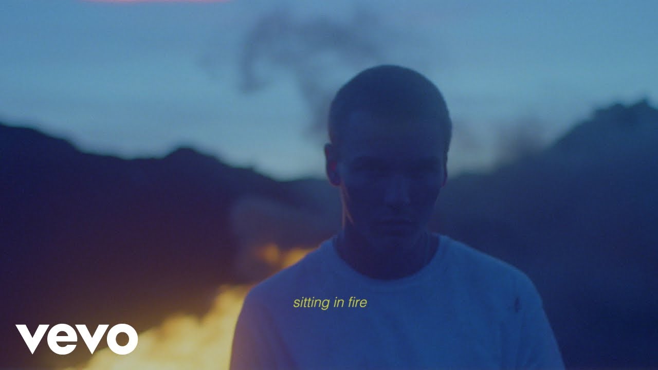 MASN - Sitting In Fire (Lyric Video)