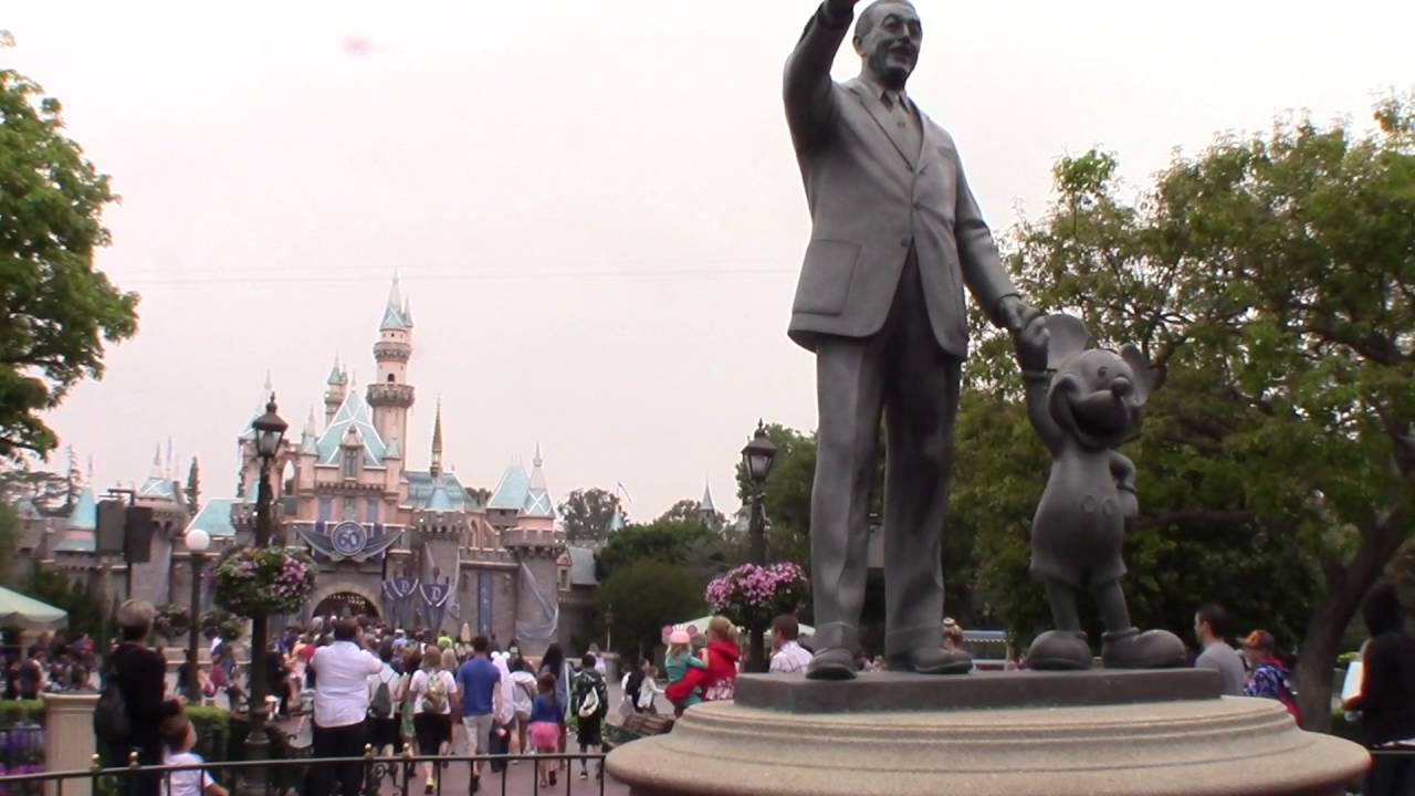 Disneyland Diamond Celebration 60th Anniversary MORNING ANNOUNCEMENT ROPE DROP