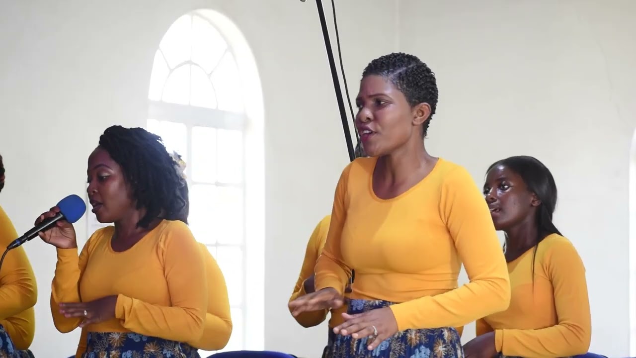 SHE NDINONZWA- Rehoboth Worship Session - G. Banda & E. Rice -Power Praise Mbare RCZ