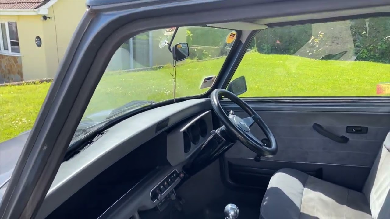 1992 Mini Mayfair   Interior Review
