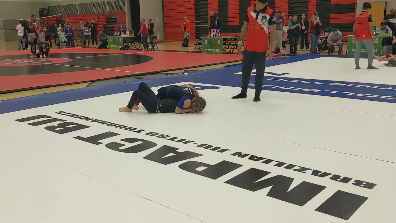 Squeaks at Impact BJJ -85# NoGi boys