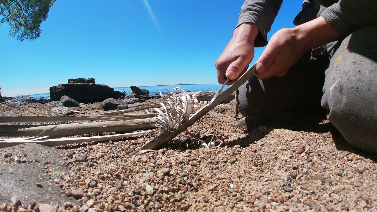 LT Wright Jessmuck ASMR ( Versatile Bushcraft Knife )