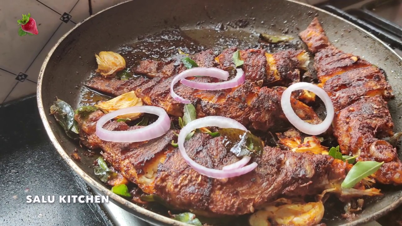 Chemmeen Roast, Cabbage Thoran, Vellarikka Moru | 4 Simple Naadan Lunch Recipes | Salu Kitchen