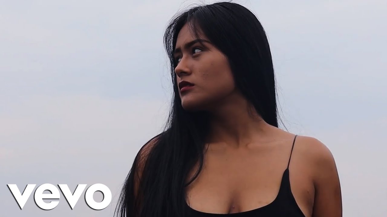 Vuelve a mi _ Kander JL _ Video Oficial