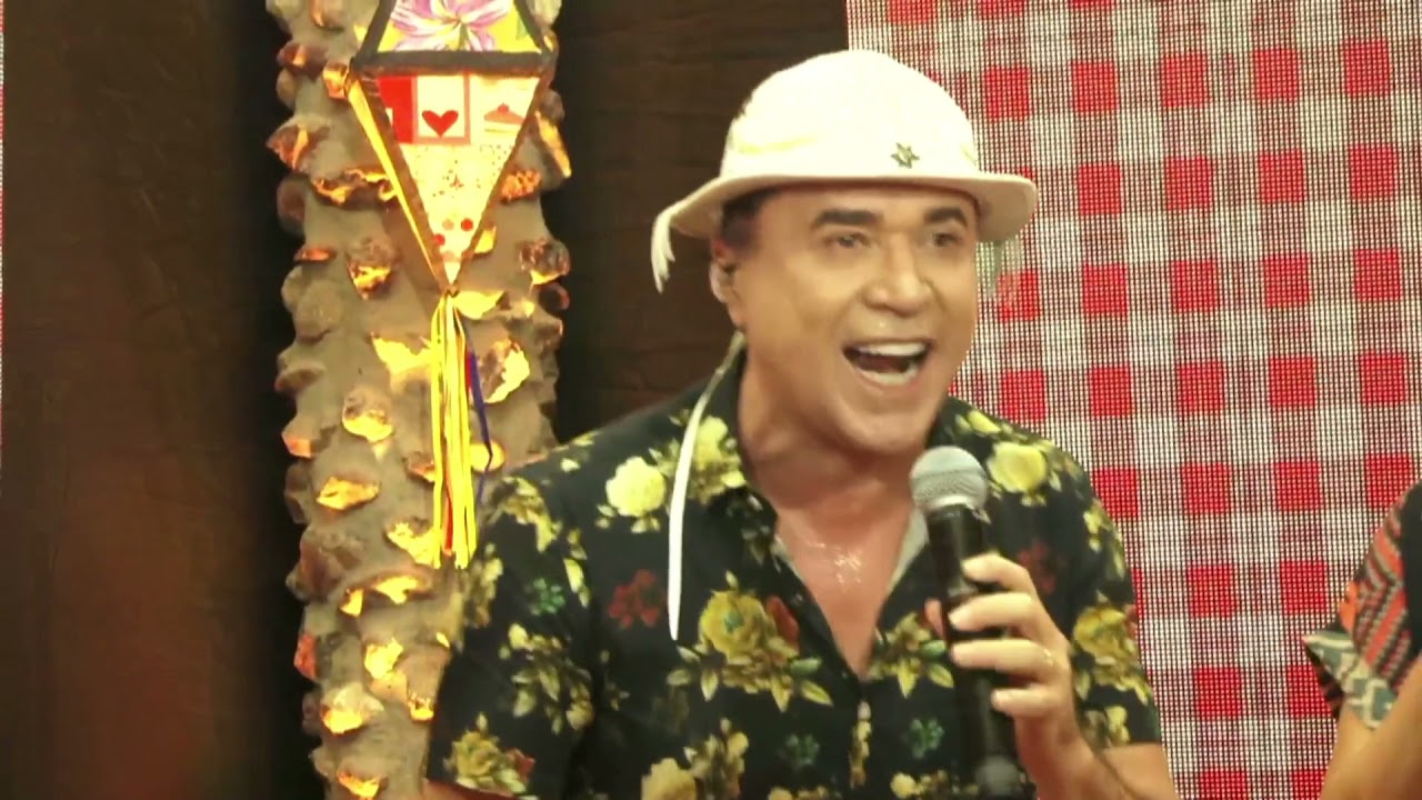 Flávio Leandro forrozando no São João do Poeta 2021