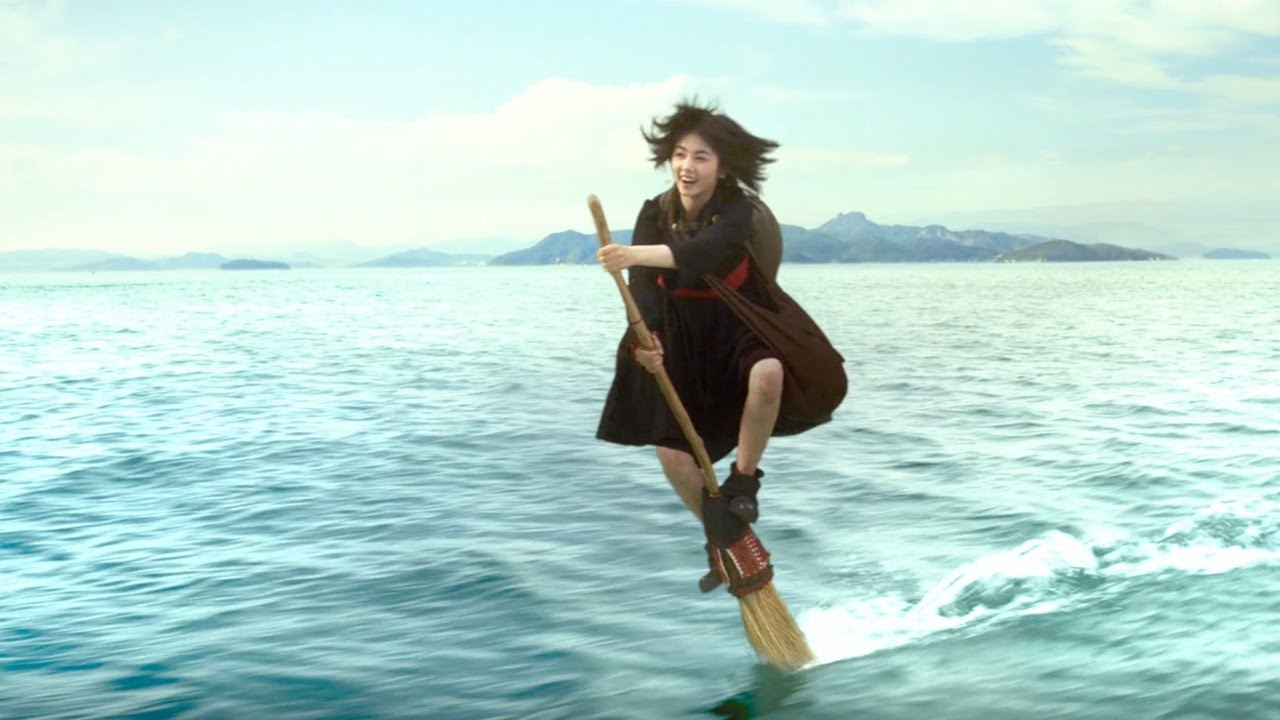 بنت بتلاقي عصاية سحرية بتخليها تقدر تطير وبتكتسب قدرات سحرية Kikis Delivery Service