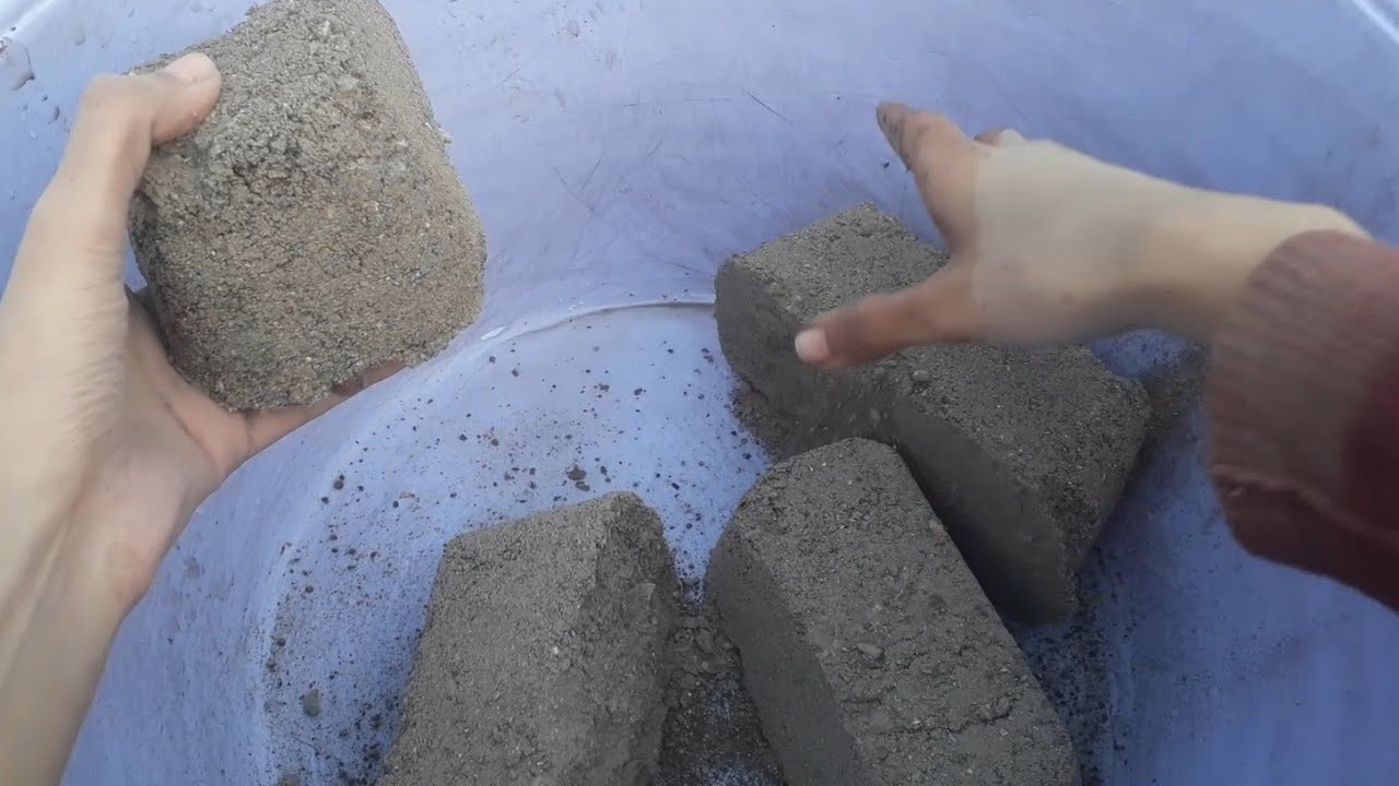 sand Cement Reused  bars dry crumbling in tub📸⏳✨+water ASMR crumbling 💦💦☑️