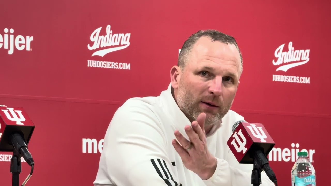 Darian DeVries discusses loss to Michigan State 