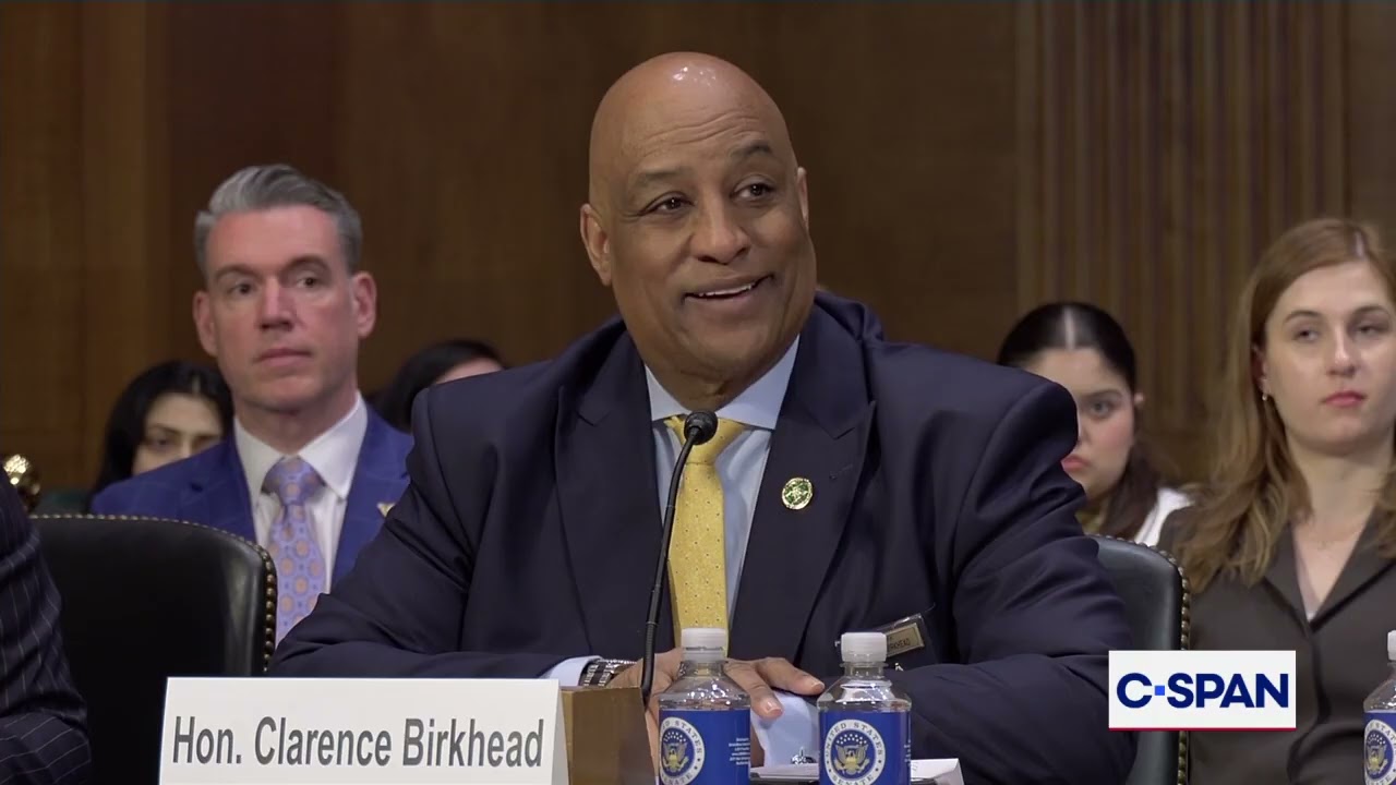 Sen. John Kennedy spars with sheriff over immigration enforcement: 