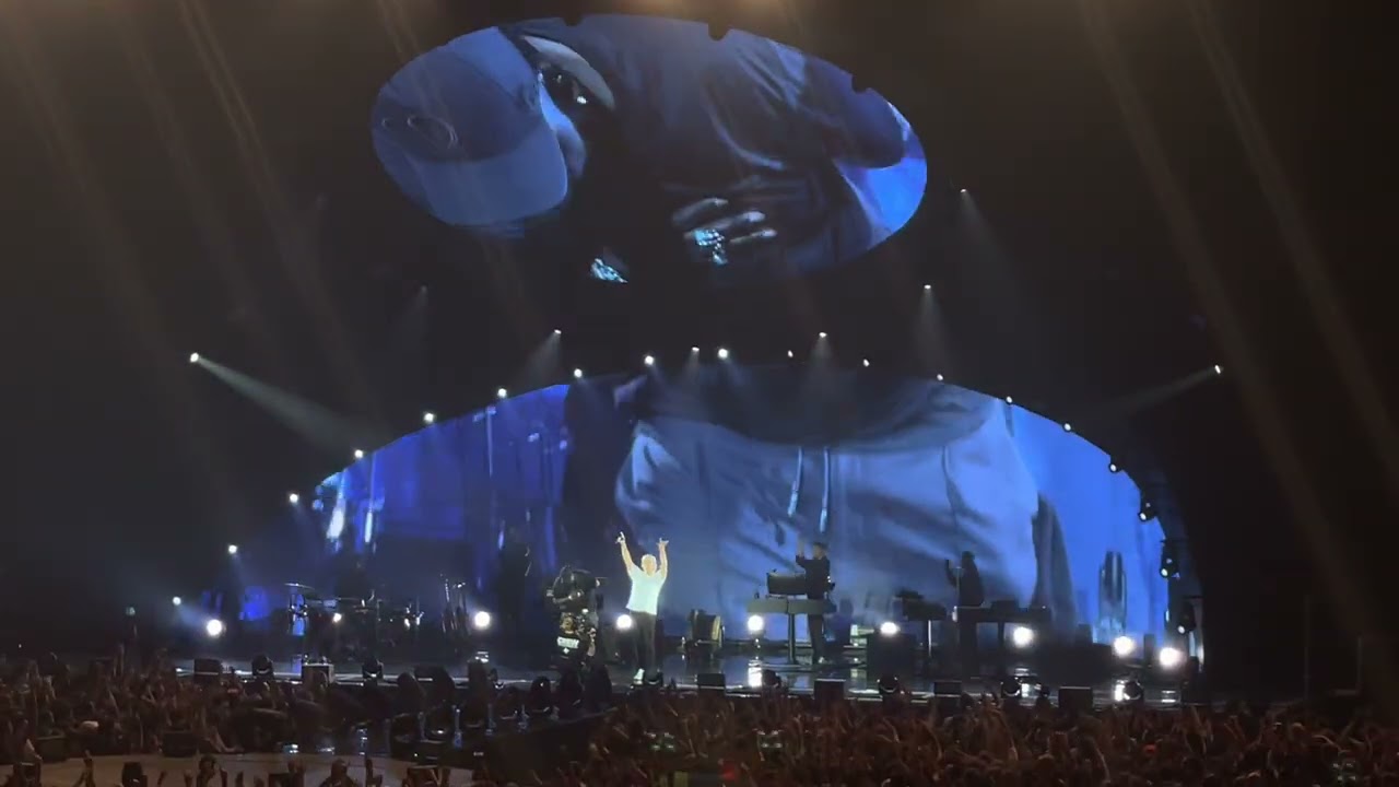orelsan bercy 18-03-22 - c'est du propre + fin