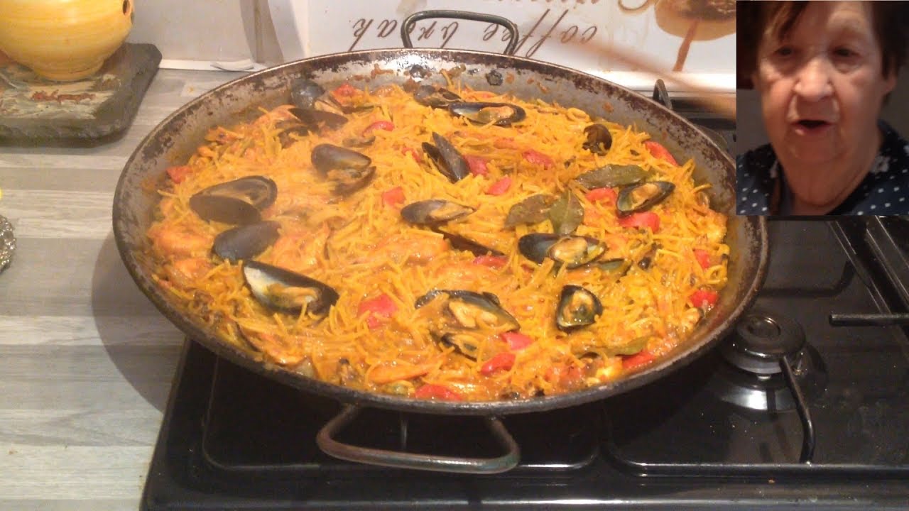 La Fideuà de Pascale (sorte de paella de pâtes)