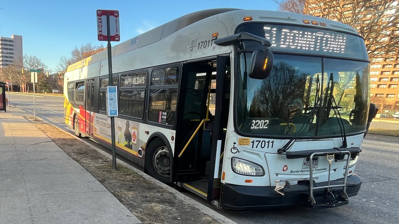 MTA Maryland: 2017 New Flyer XD40 17011 - LocalLink 51