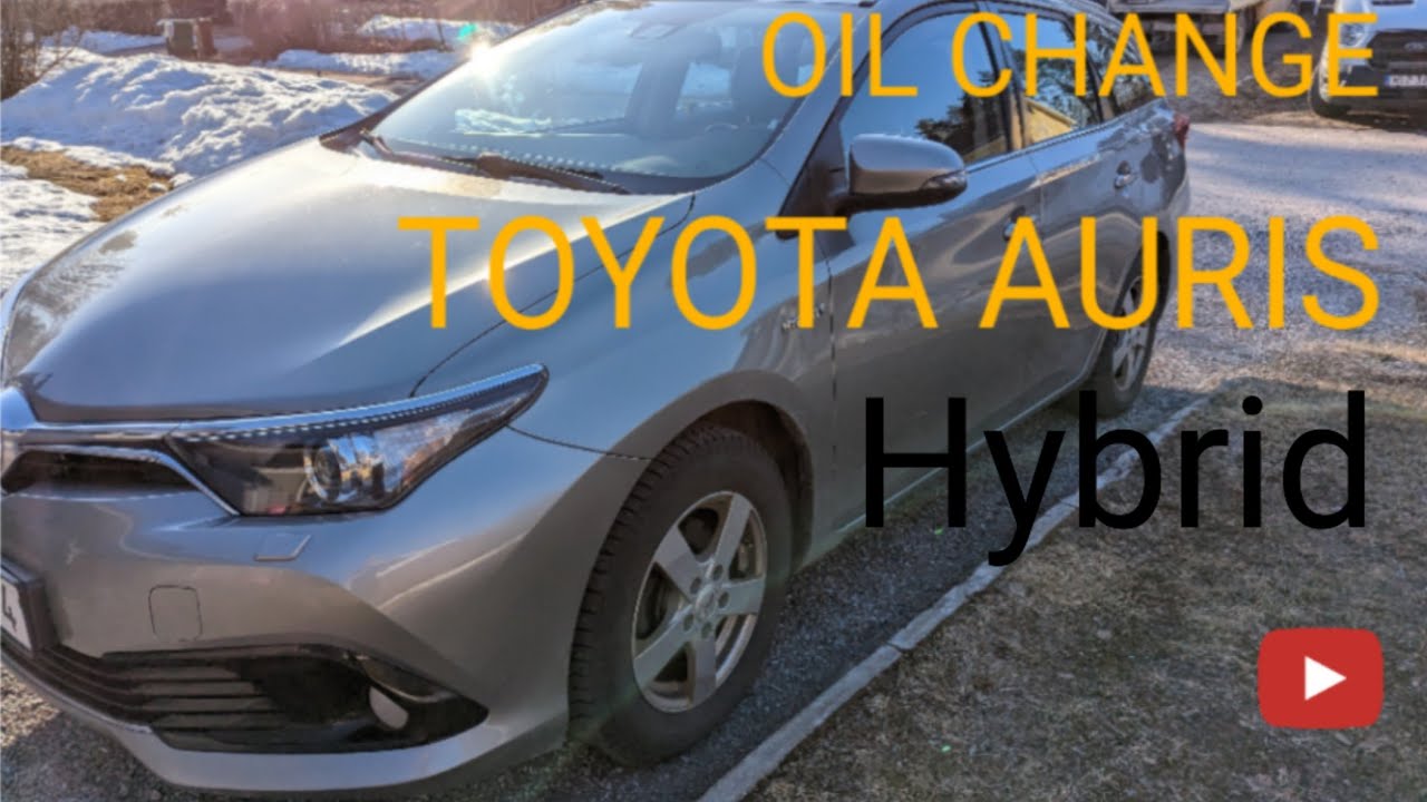 2018 TOYOTA AURIS HYBRID oil and filter change #oilchange #filterreplacement #diy