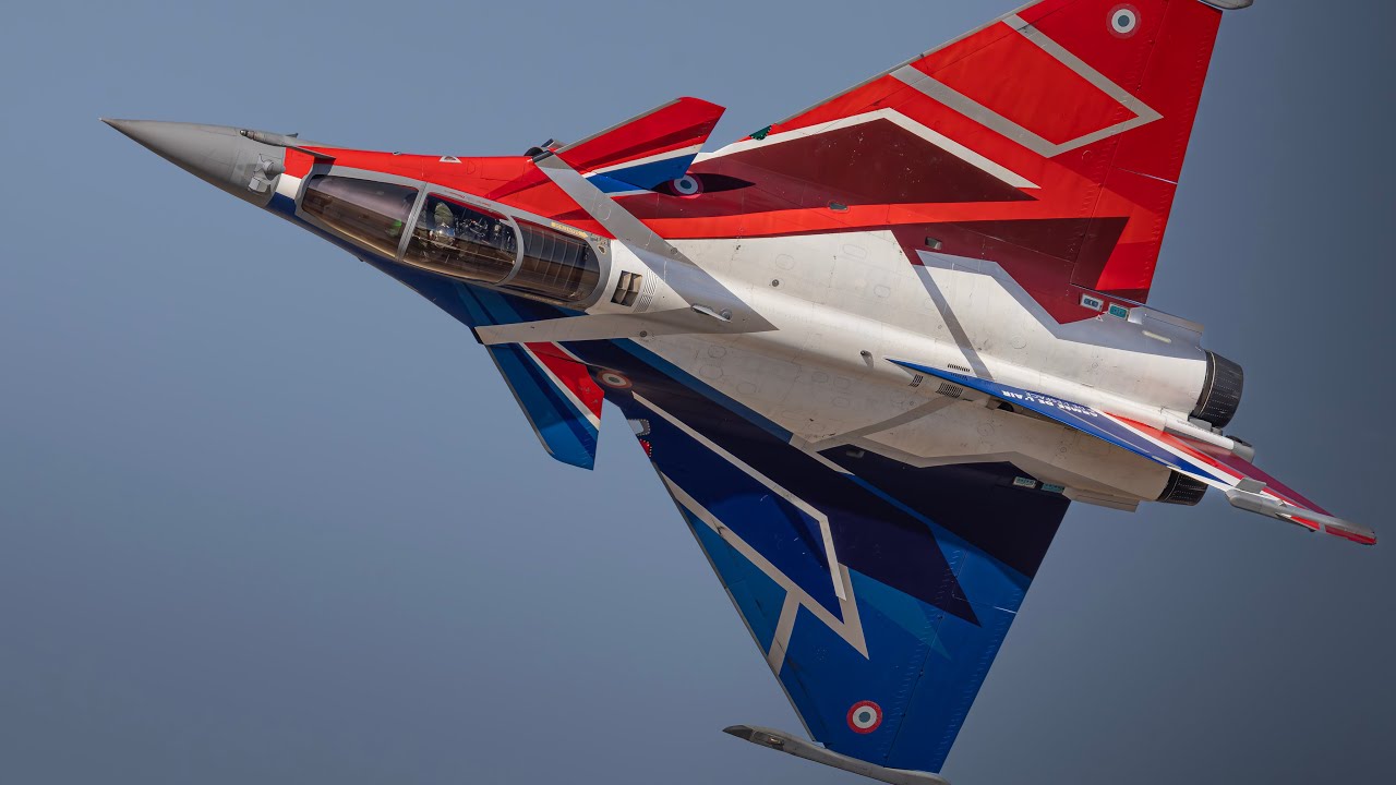 Epic Rafale Fighter Jet Display | Low Pass & Tight Rolls [4K]