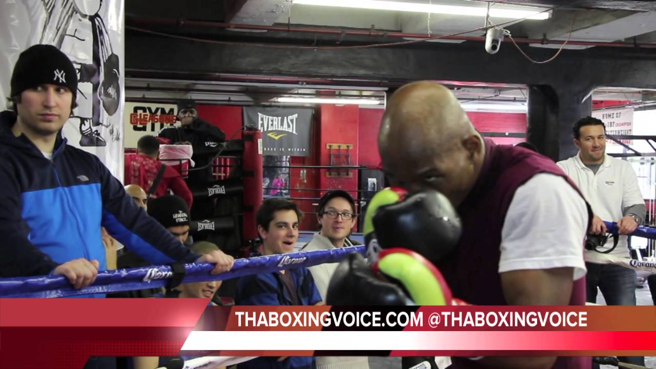 BERNARD HOPKINS SUPER SHARP DOING PAD/MITT WORK
