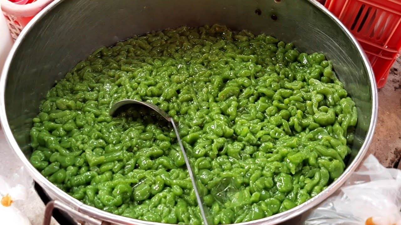 ES CENDOL SEGELAS RP. 8 RIBU !!! DEPAN BAKMI AYAM ALOK - INDONESIA STREET FOOD