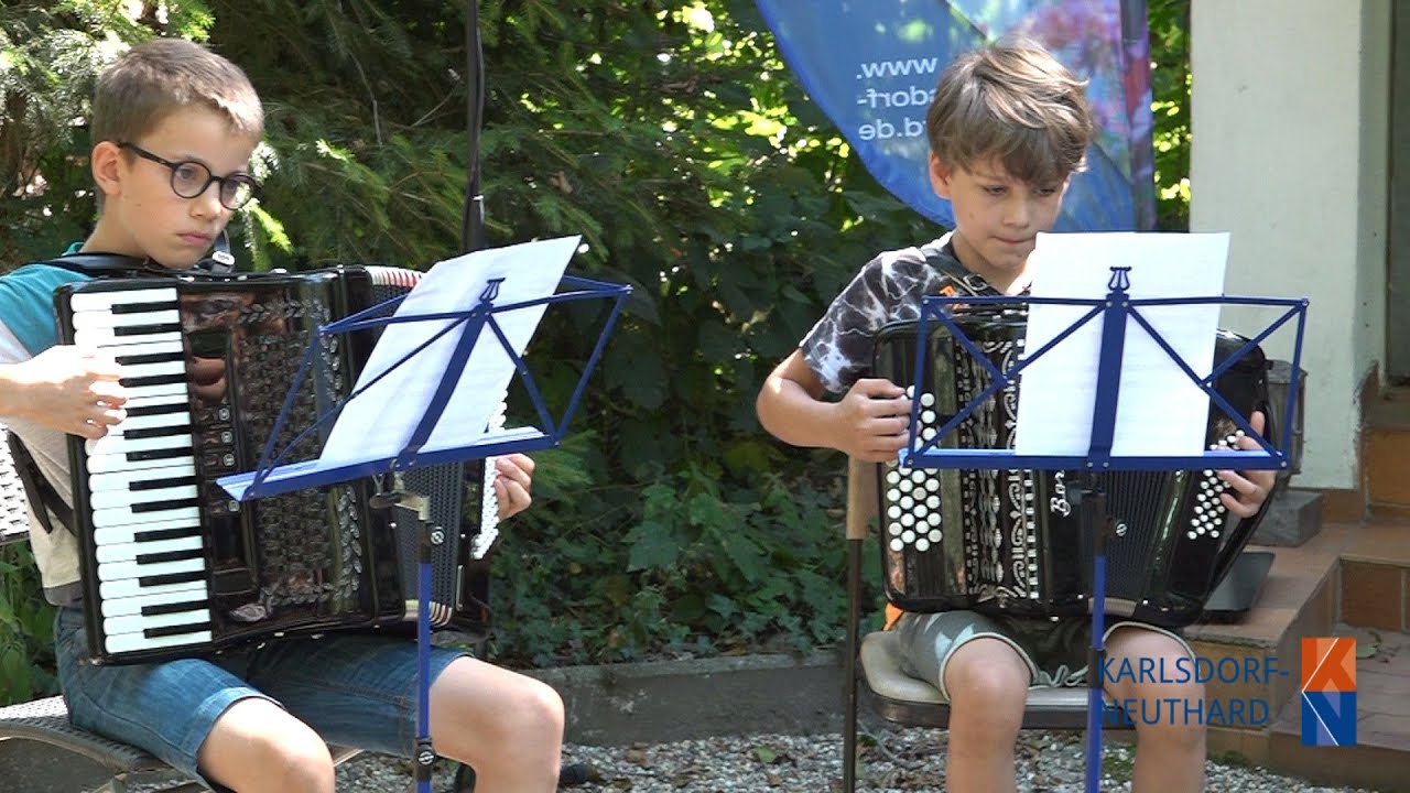 Kultursommer Karlsdorf-Neuthard Folge #7 mit der Akkordeonklasse der Musik- und Kunstschule