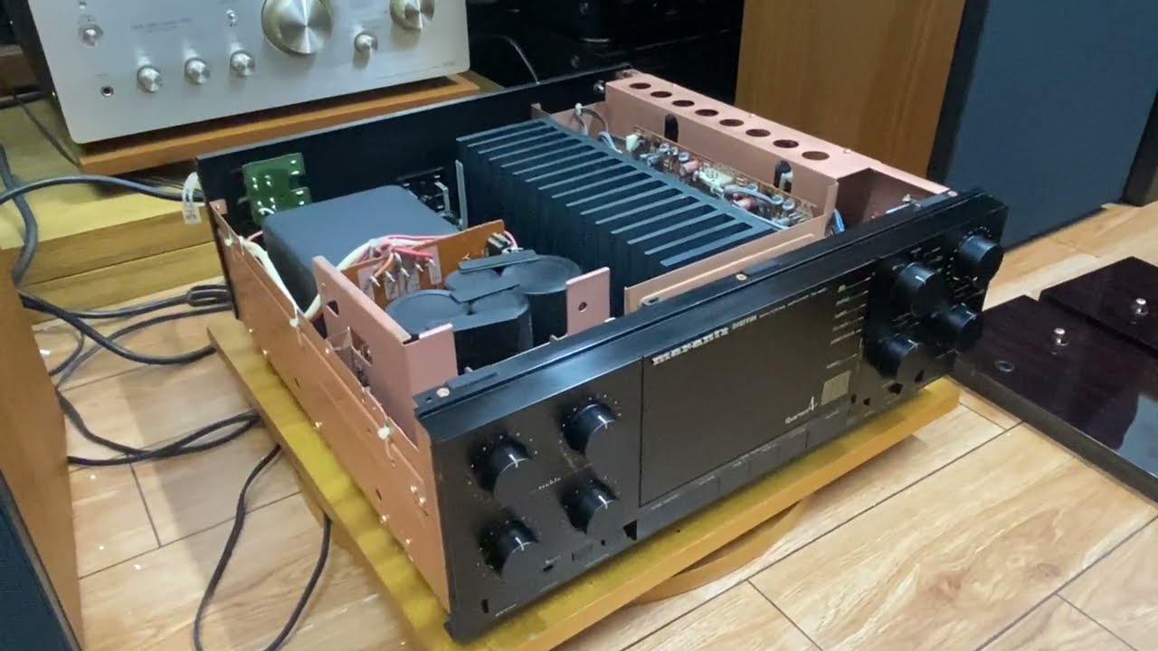 Amply Marantz PM-84D zin đẹp xuất sắc, giá hợp lý AE chơi sưu tầm. Gọi 0903.747.111.