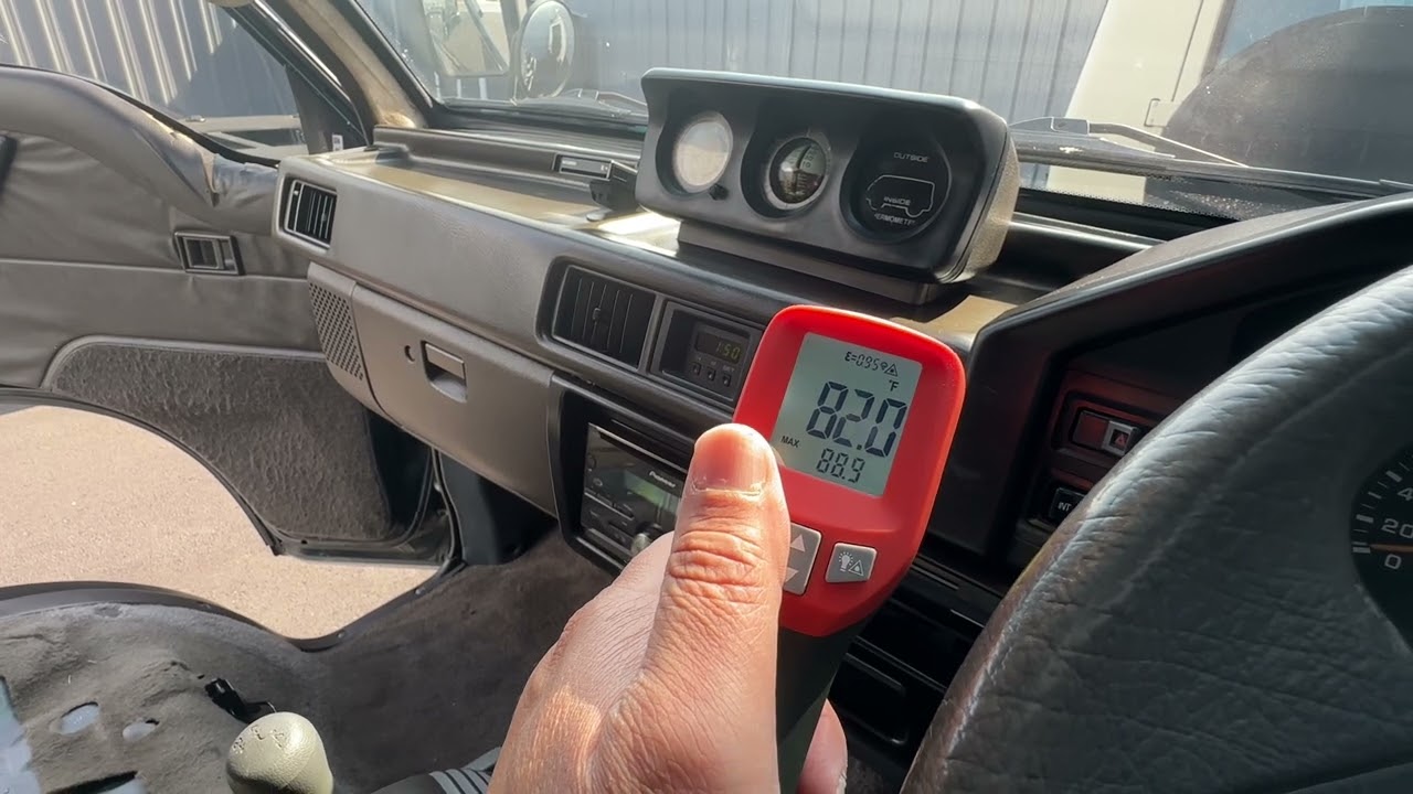 Delica Gas 5 speed manual cold start video. 
