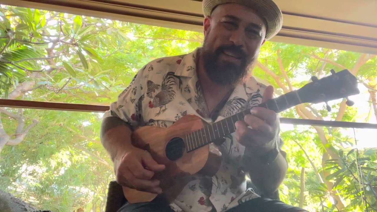 Tavana- Live at the Hale(in Lanai)