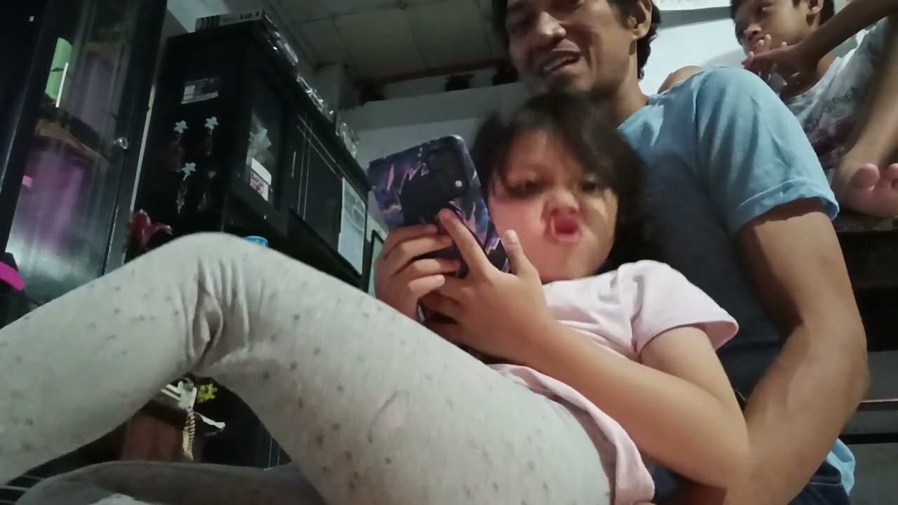 Naila main minta di rekam