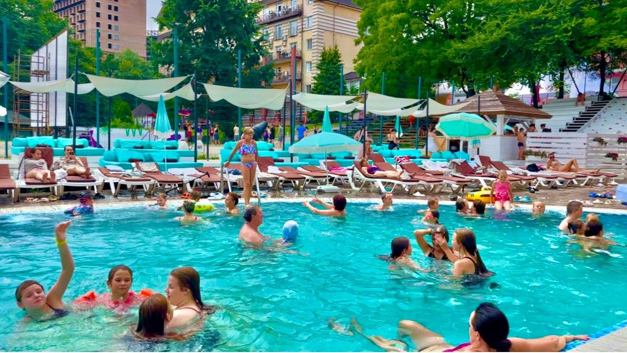 Огляд  Royal Grand hotel. Готель Женева  відпочинок в Трускавці по системі Ол ін #львівяквінє .