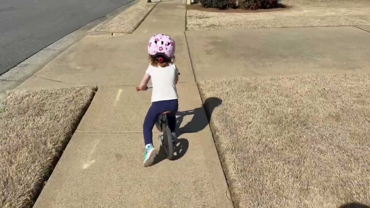 Honest review of Chillafish Charlie Baby Balance bike
