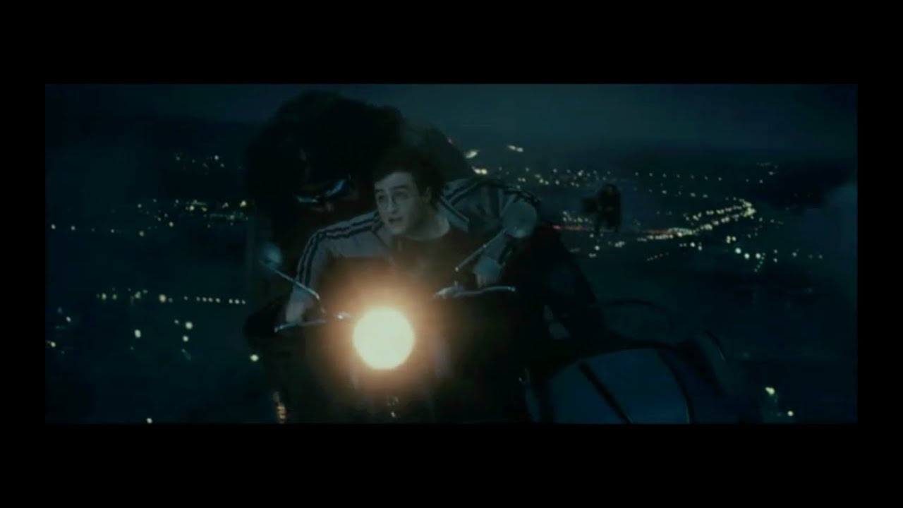 Harry Potter and the Deathly Hallows part 1 - Sky Battle