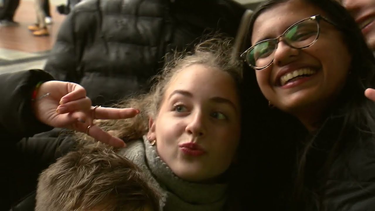 Young people meet EU decision-makers for World Children's Day