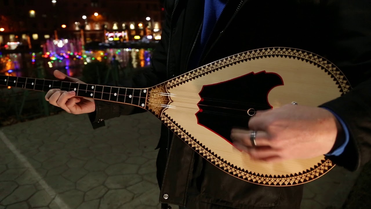 Sharki me 5 tela. Melodi me Sharki (Albanian Music Instrument)