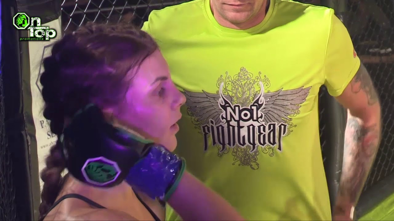 Jenna Ross (RAMA) vs Kat Paton (OB’s) – 51kgs – A Class Muay Thai (3×3’s)