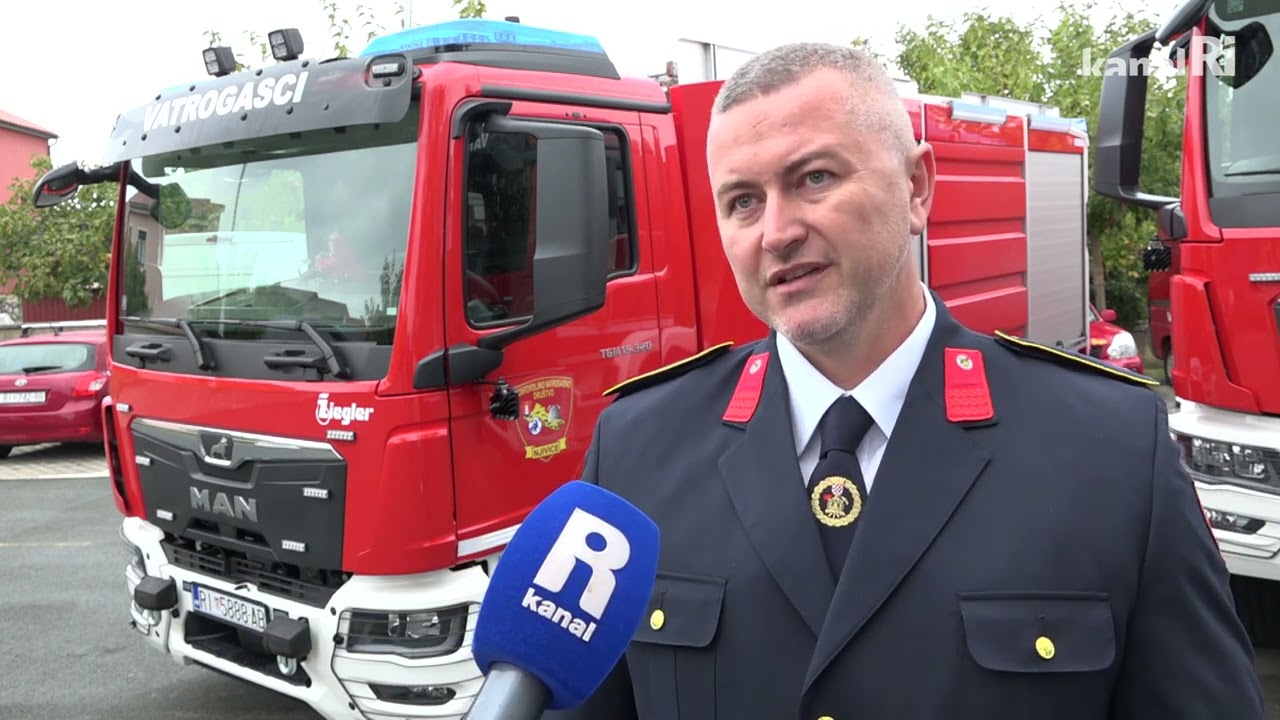 Nova vatrogasna vozila uručena vatrogascima u Krku, Njivicama i Dobrinju