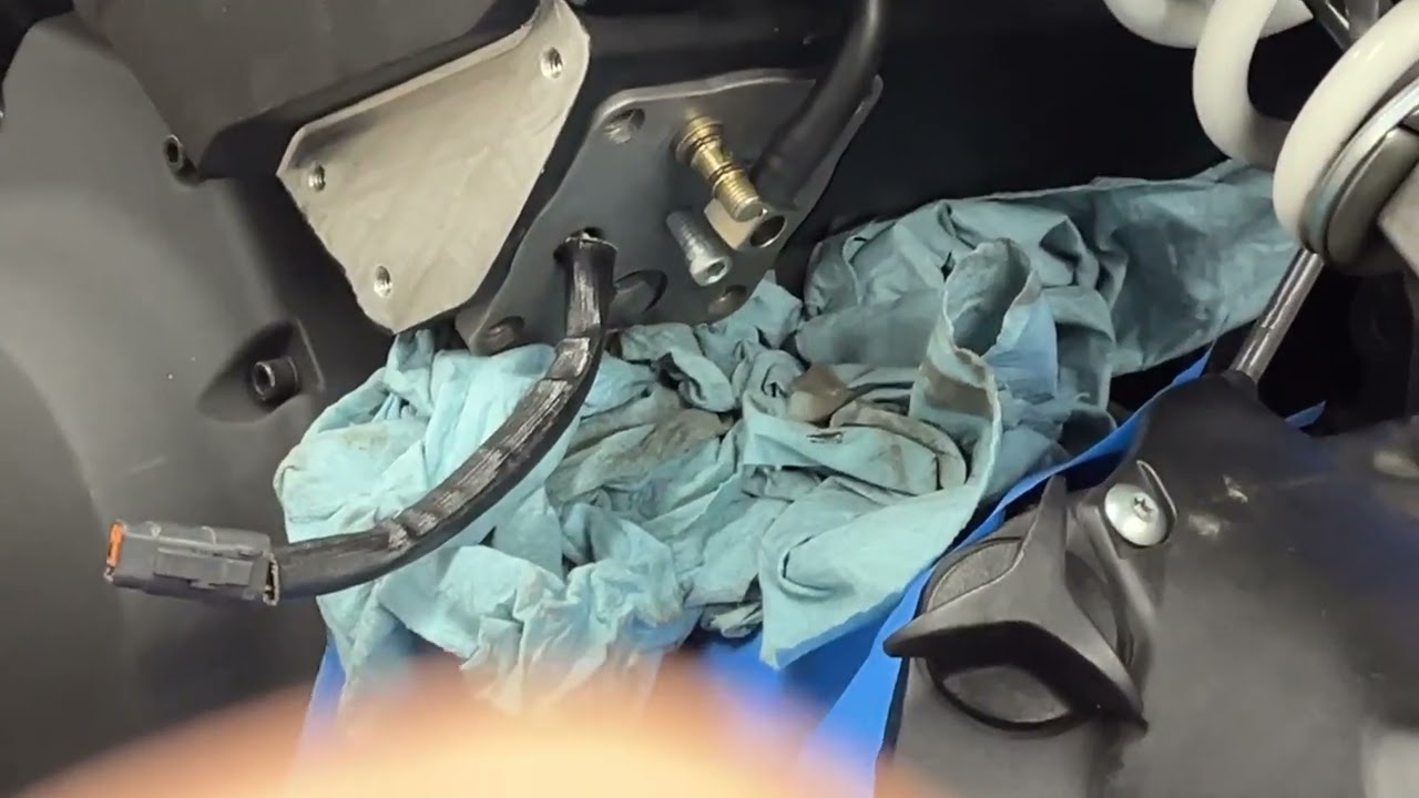 Buell fuel pump (4) removal