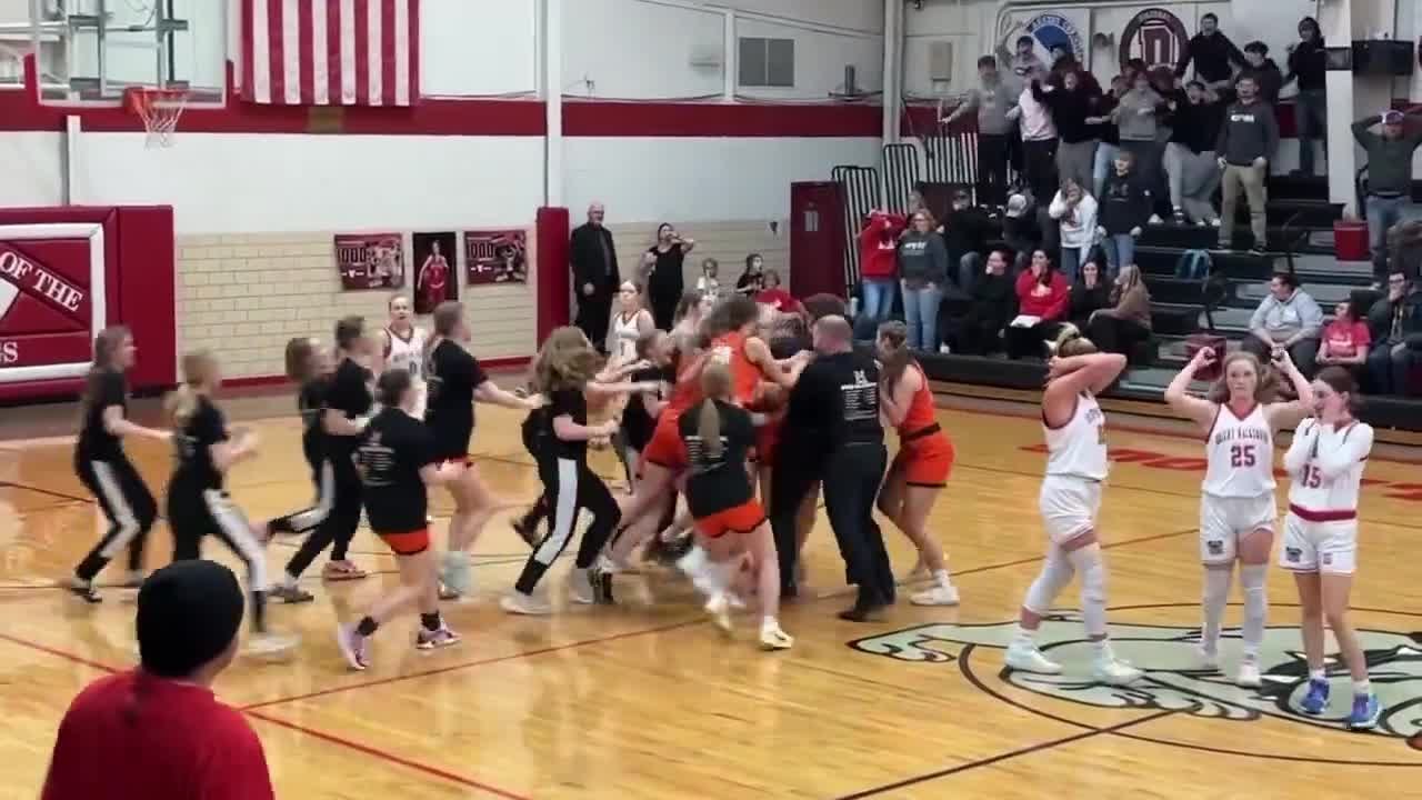 BUZZER BEATER: You must see this Iowa girl's game-winning three-quarter court shot