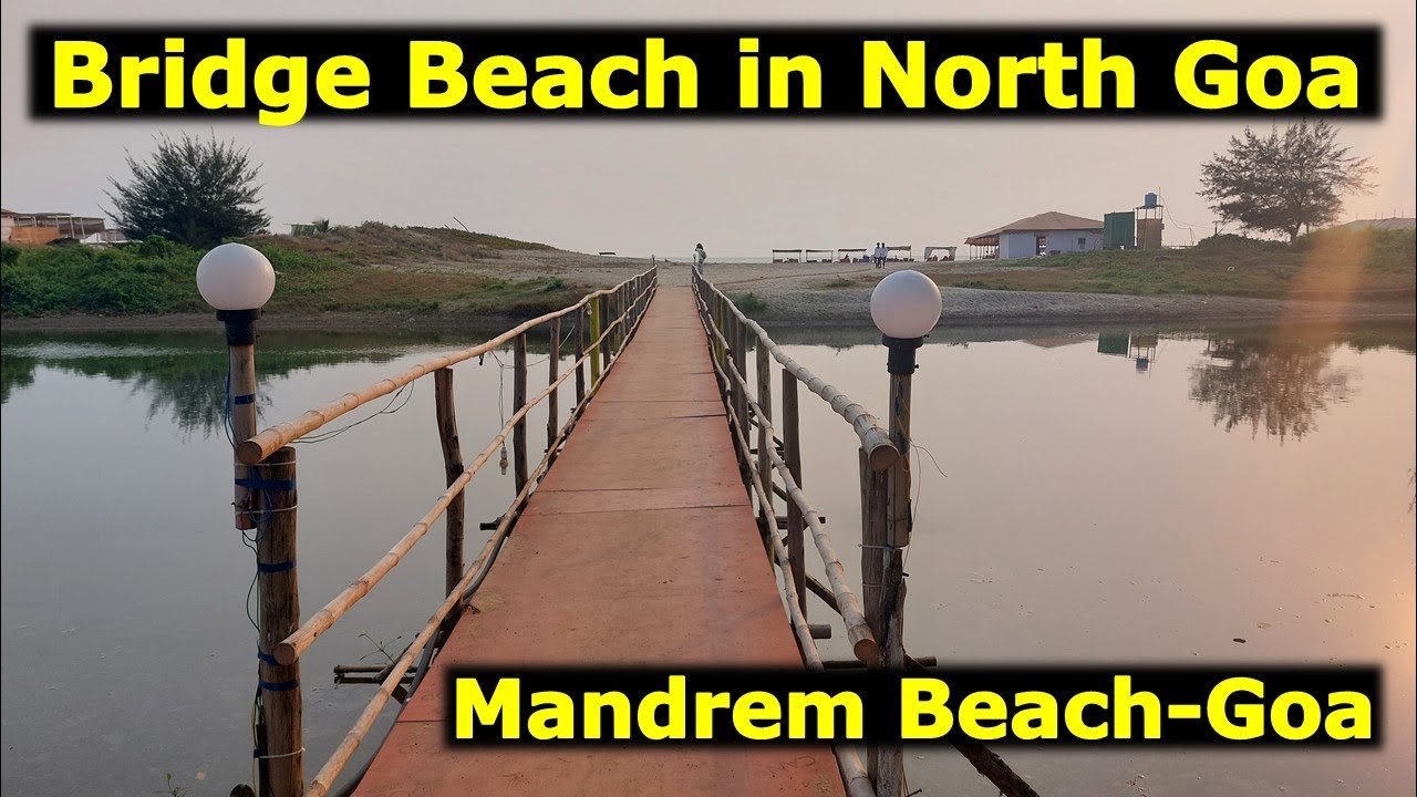 Mandrem Beach | Bridge beach in North Goa | Goa Diaries - vlog #7