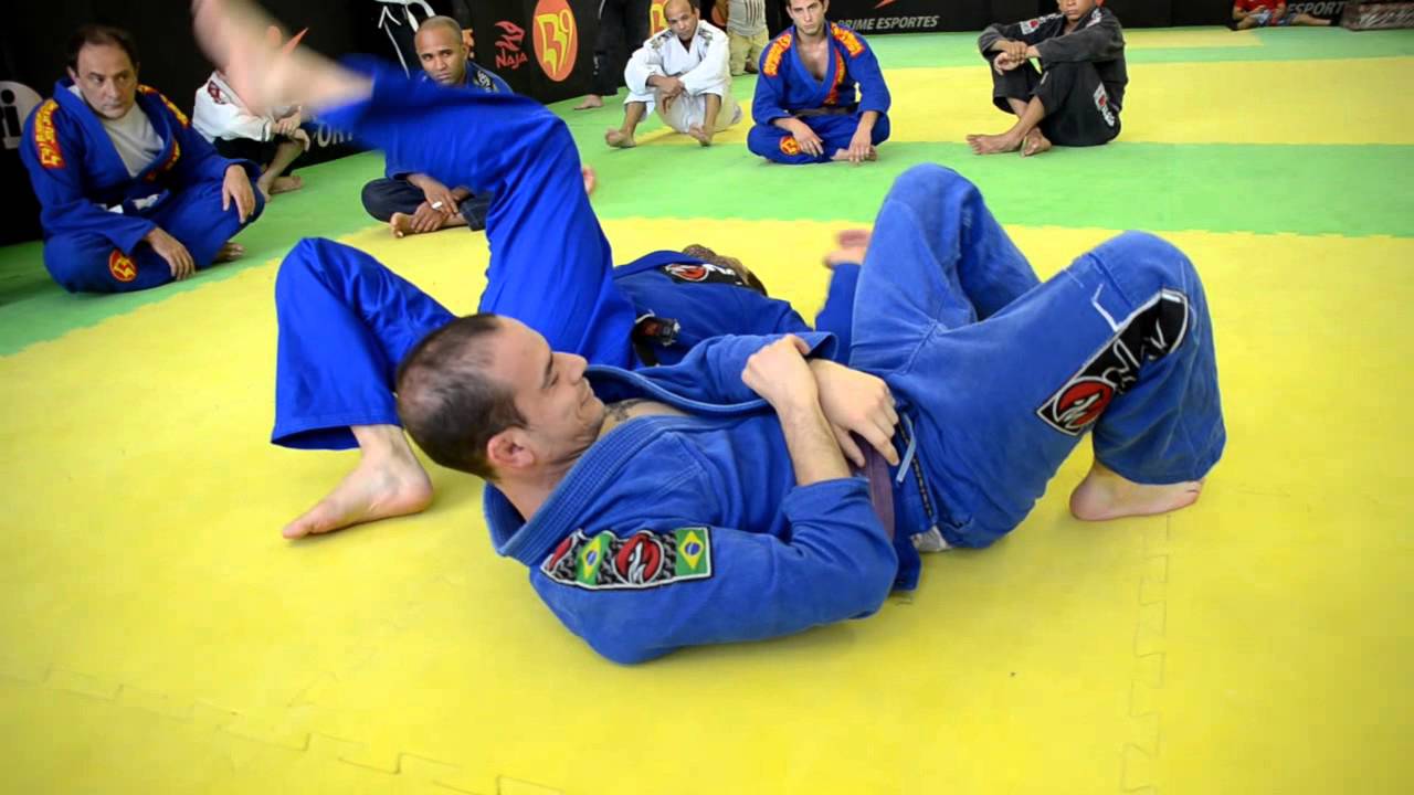 WJJBR JIU JITSU Técnicas Barbosa Ajuste para Arm Lock partindo da Montada 1