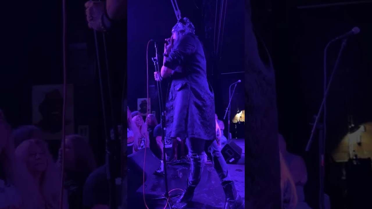 Steve Summers Drunk on stage rambling in 2025
