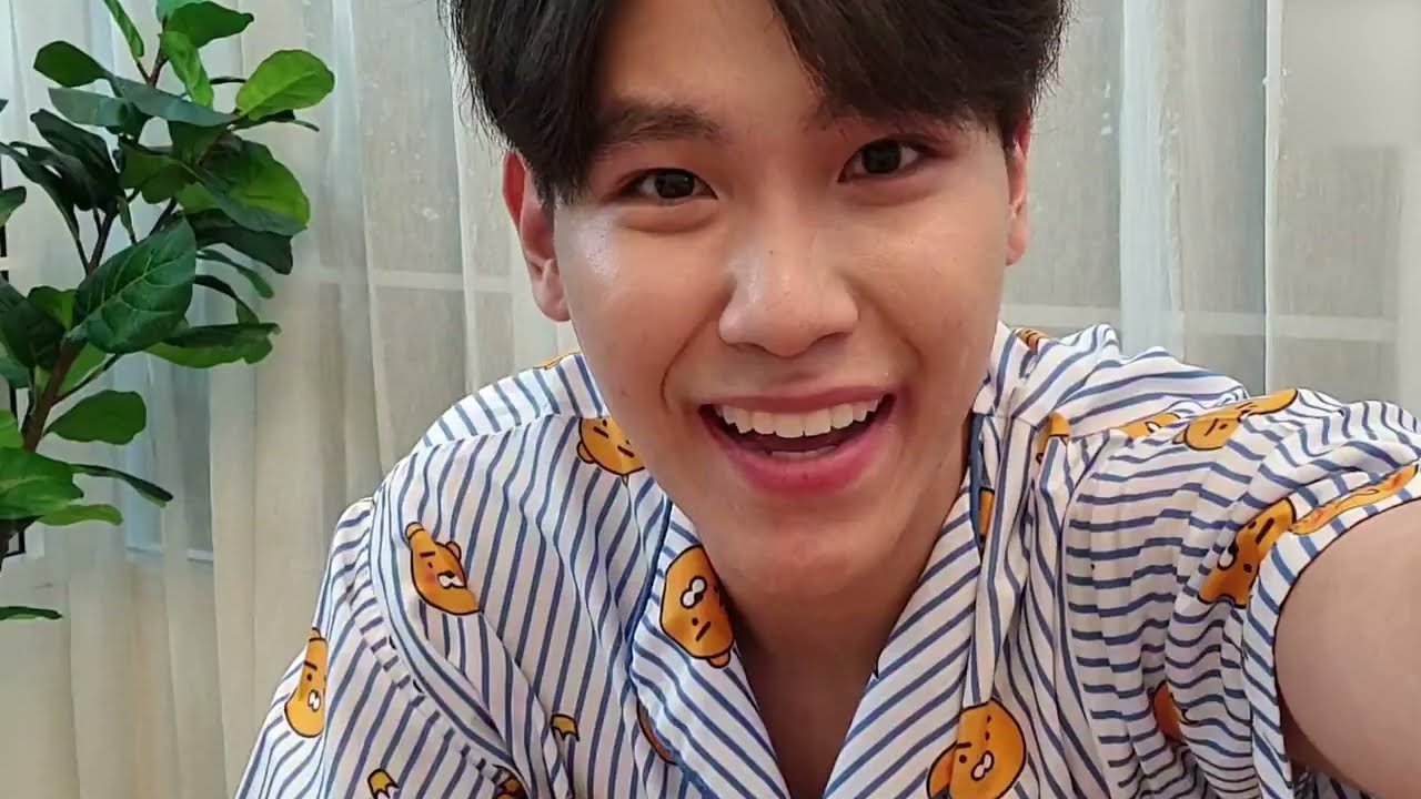 LIVE NADAO BOY 'จูเนียร์' | Dress me up | NADAO BANGKOK