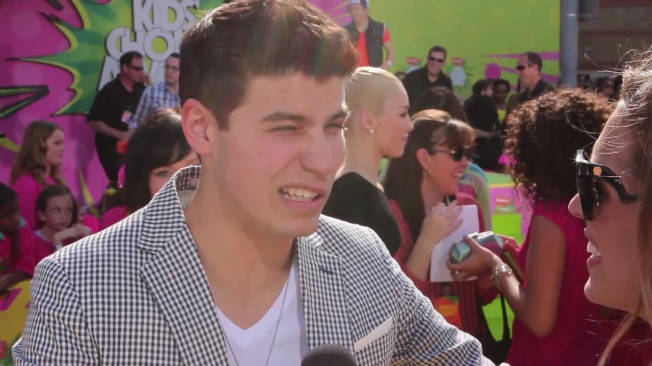 Luke Bilyk Interview - 2013 Kids' Choice Awards
