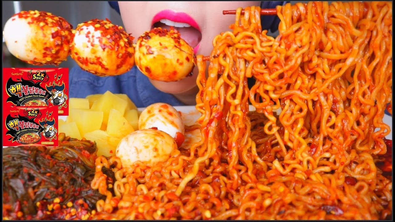 ASMR NUCLEAR FIRE NOODLES 2X SPICY NOODLES | CHILLI EGG | KIMCHI | 咀嚼音 | 먹방 EATING SOUNDS