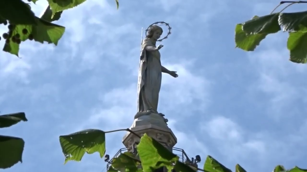 La colline inspir&eacute;e
