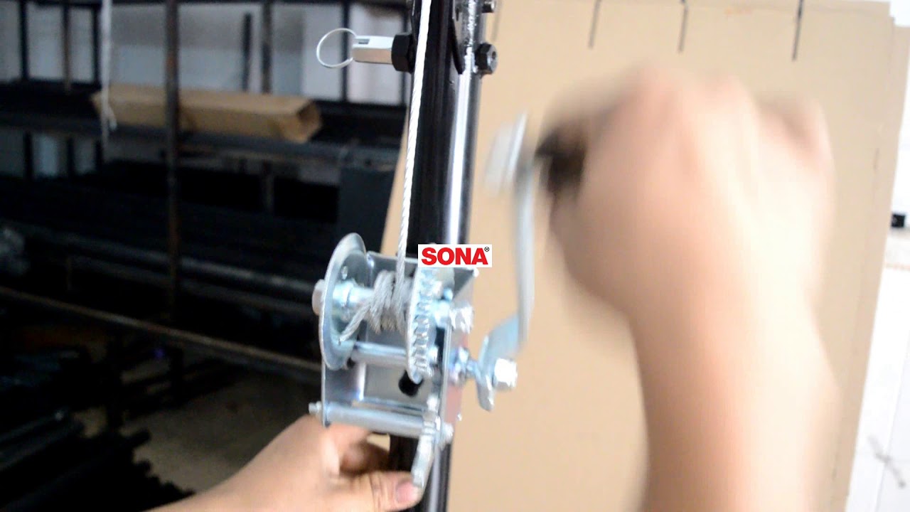 Lighting Crank Stand