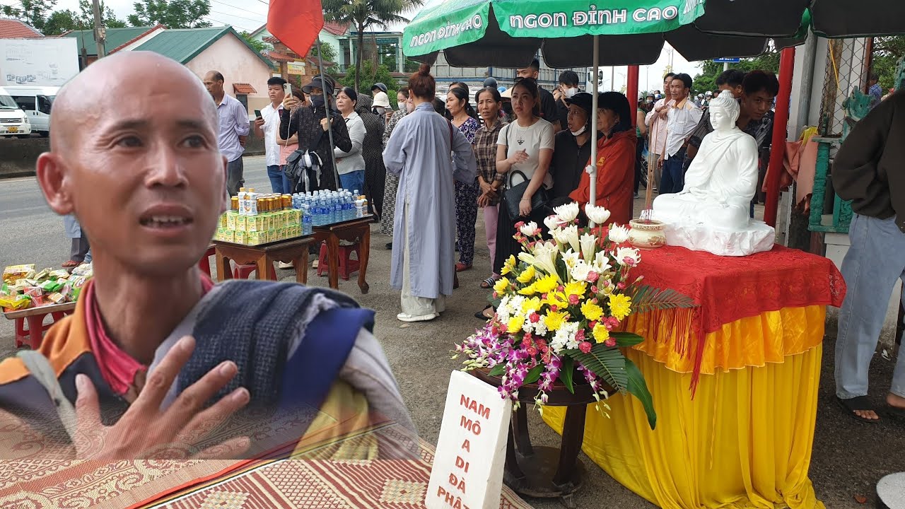 Thầy Thích Minh Tuệ Gặp Chuyện Lạ Trên Đường Đi