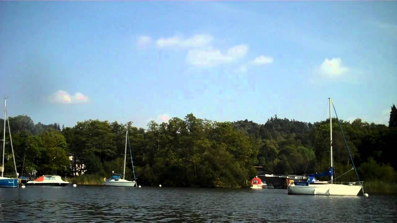Windermere Marina Village - homeward bound.MP4