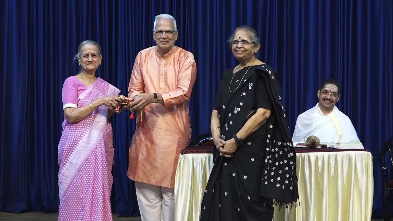 समर्थभक्त मकरंदबुवा रामदासी - गीताधर्म मंडळ प्रणीत शृंगेरी पुरस्कार प्राप्तांचा सन्मान सोहळा