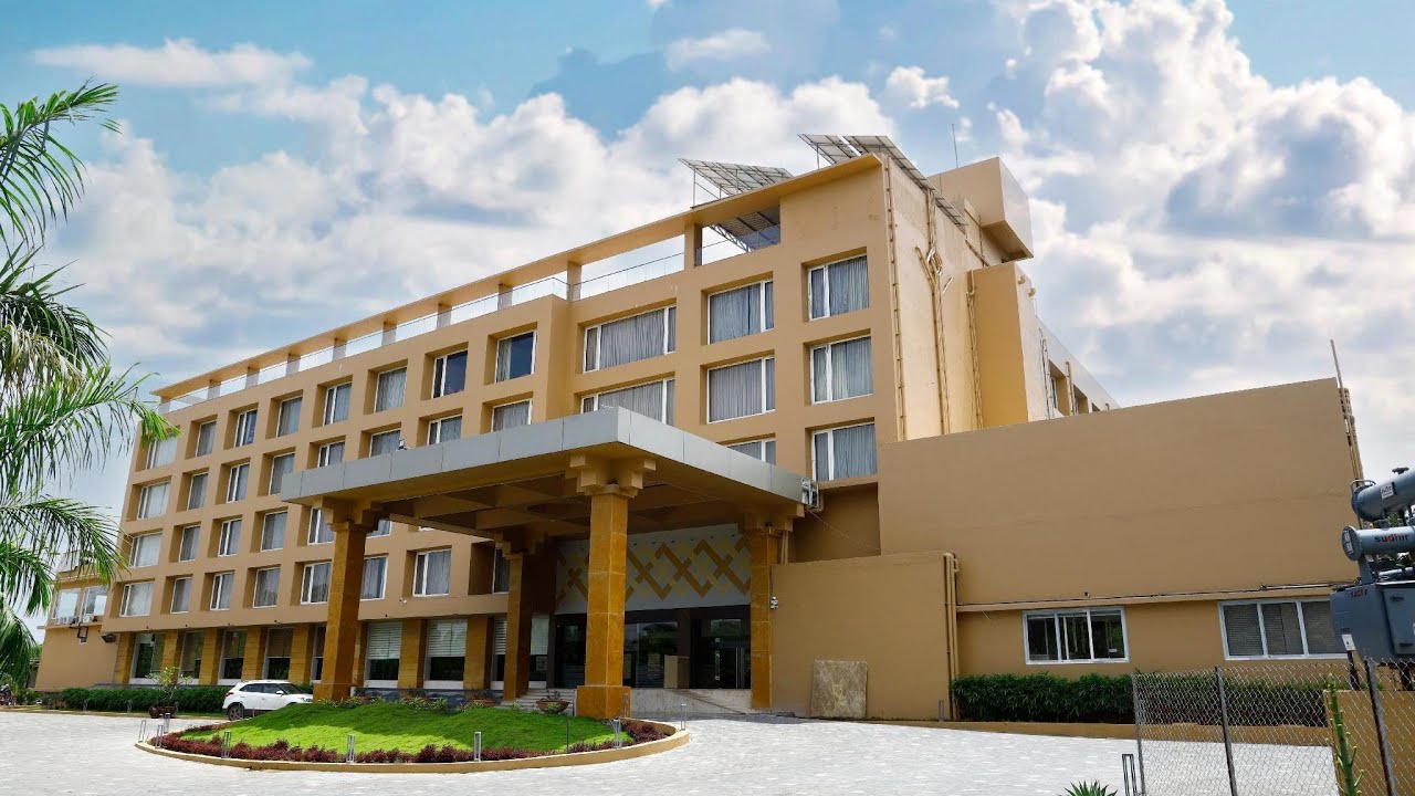Devka Beach Resort, Даман, Индия
