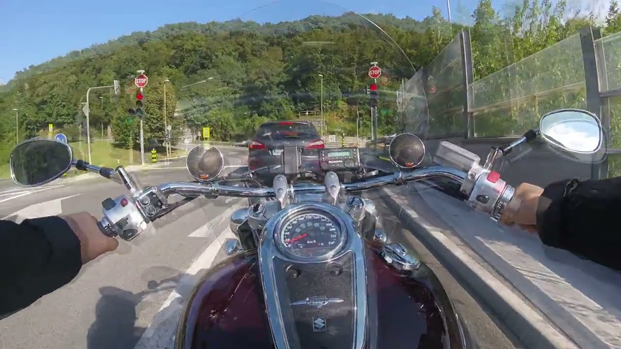 Suzuki Intruder VLR 1800