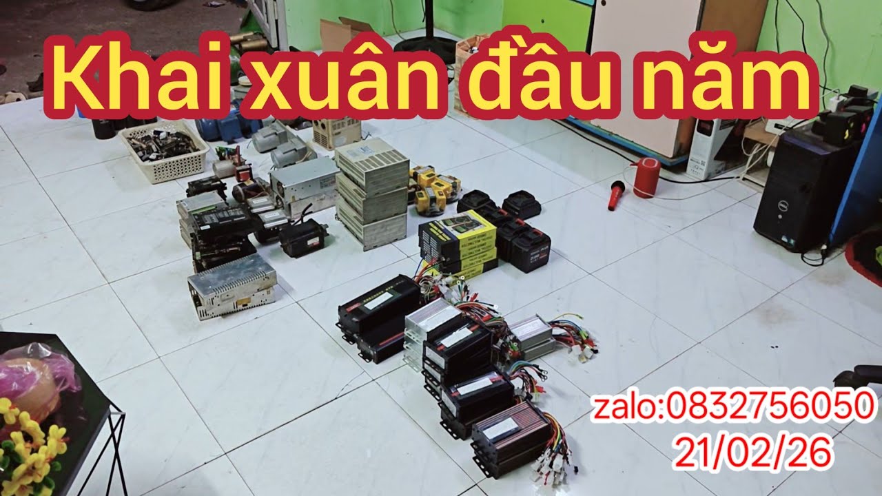 Khai xuân bán đồ món hàng chế cháo