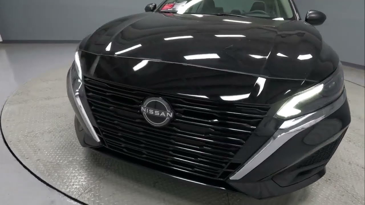 Used 2024 Nissan Altima 2.5 SV Car For Sale In Columbus, OH