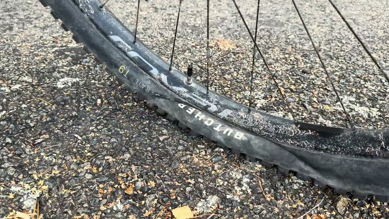 Flexing the sidewalls of Specialized Butcher 29 x 2.6 MTB front tire until it could take no more